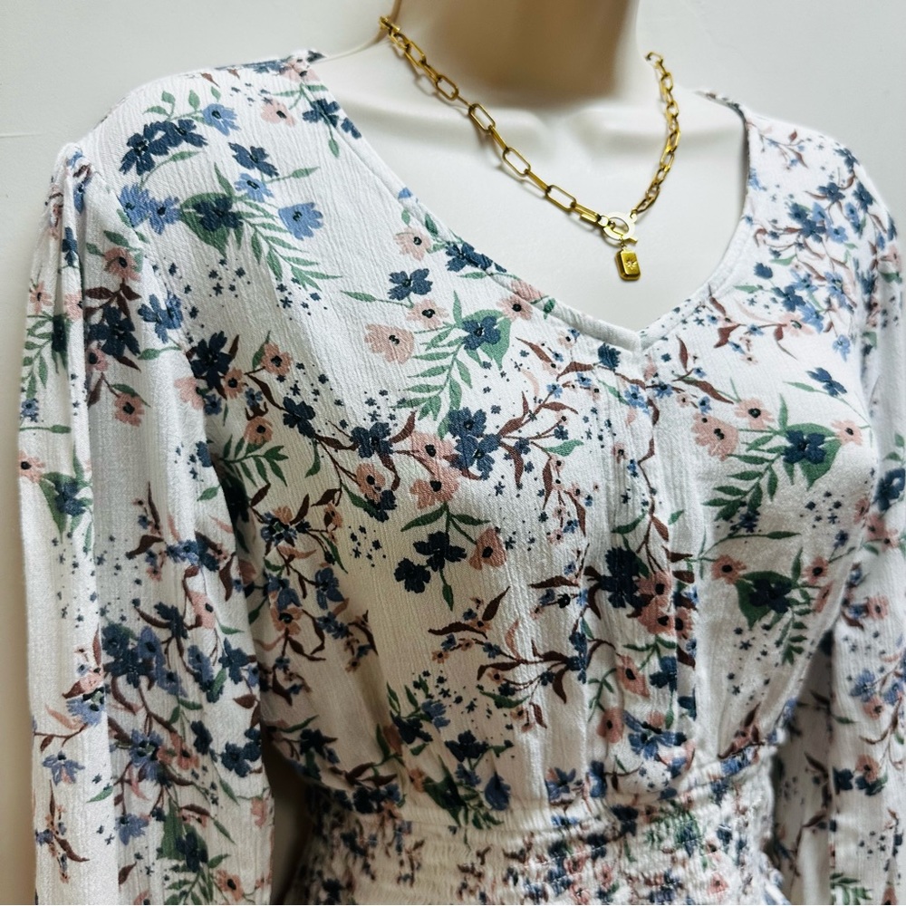 🌸🌸 super cute spring top size S - Picture 4 of 6